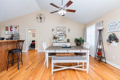 21 Fleetwood Rd, Staunton, VA 24401 - photo 2