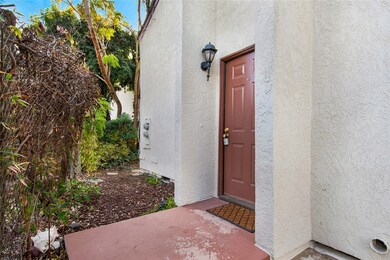 325 Encino Ln unit B, San Clemente, CA 92672 - photo 2