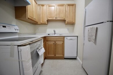 12 Arizona Terrace unit 4, Arlington, MA 02474 - photo 2