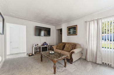 17 Gordon Blvd, Battle Creek, MI 49037 - photo 3