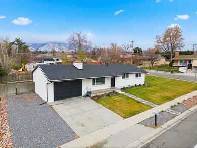 7027 Ponderosa Dr, Salt Lake City, UT 84121 - photo 4