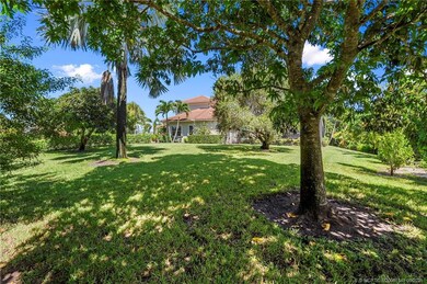 1063 SW Squire Johns Ln, Palm City, FL 34990 - photo 4