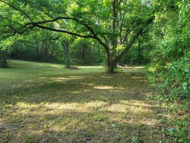 819 Dubois St, Denison, TX 75020 - photo 3