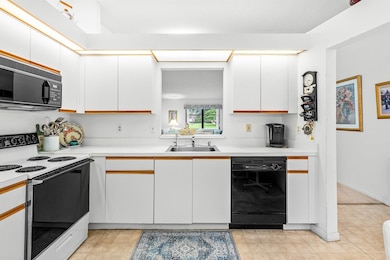 8282 Springlake Dr unit F, Boca Raton, FL 33496 - photo 5