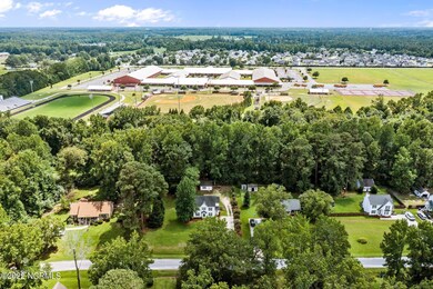 2289 Woodridge Dr, Winterville, NC 28590 - photo 6