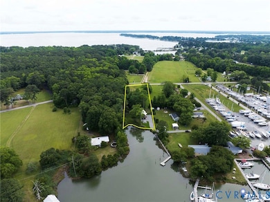 138 Delta Dr, Deltaville, VA 23043 - photo 4