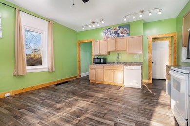 412 Walnut St, Elmwood, OH 45216 - photo 7