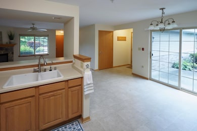 Kitchen/Dining