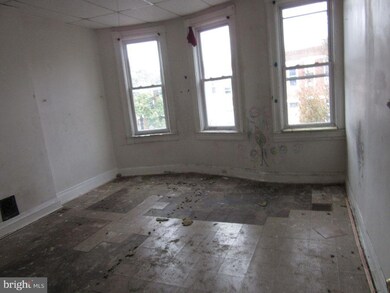 1813 N Monroe St, Baltimore, MD 21217 - photo 6