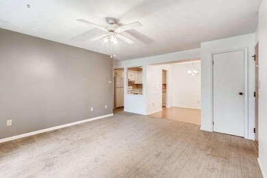 5315 Portland 201 St Columbus-small-007-