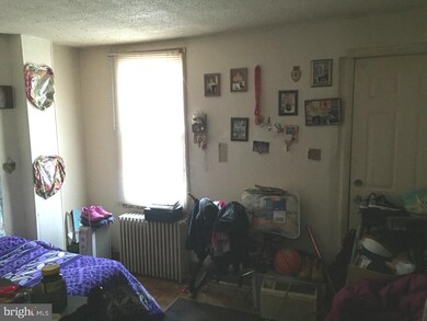 1225 Moss St, Reading, PA 19604 - photo 4