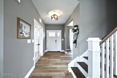 2465 E Venisa Dr, Harleigh, PA 18202 - photo 2