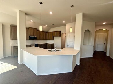 4505 Snakeweed St, Fort Worth, TX 76036 - photo 2