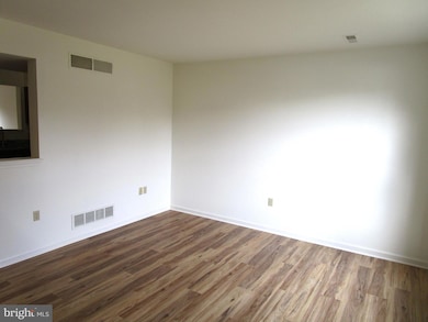 3044 Spectrum Rd, Dover, PA 17315 - photo 6