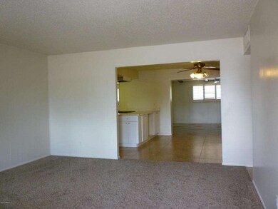 8728 N 39th Ave, Phoenix, AZ 85051 - photo 4