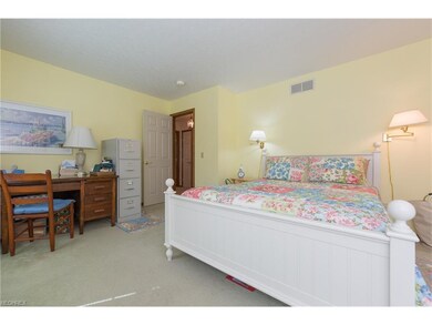 Upstairs Bedroom 2