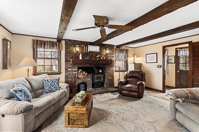 332 Old Marsh Hill Rd, Dracut, MA 01826 - photo 5