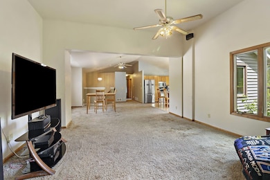 5-web-or-mls-K-W219S7712 Crowbar Dr, Mus