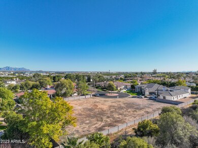 3910 E Northridge Cr-6