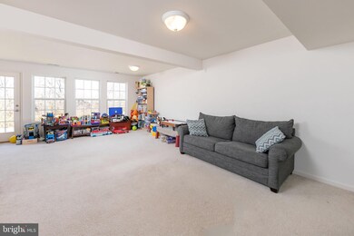 21 Cypress St, Swedesboro, NJ 08085 - photo 4