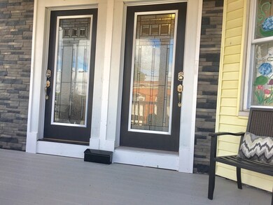 575 Academy Ave unit 2, Providence, RI 02908 - photo 2