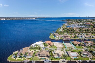 807 Cypress Lake Cir unit 27, Fort Myers, FL 33919 - photo 2