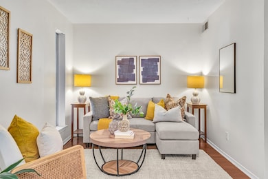 4525 Gilbert Ave unit 104, Dallas, TX 75219 - photo 3