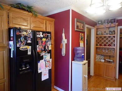 101 S Ohio Ave, Haskell, OK 74436 - photo 3