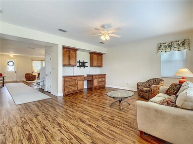 813 Kettering Rd, Davenport, FL 33897 - photo 5