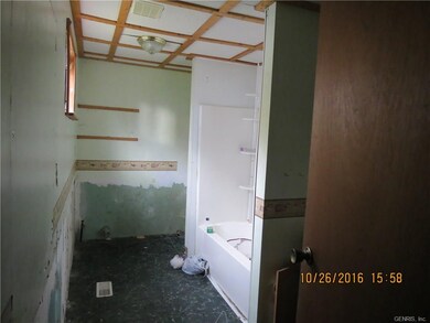 downstairs full bath