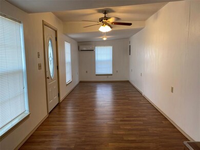 2906 Sagittarius Ln, Granbury, TX 76049 - photo 3