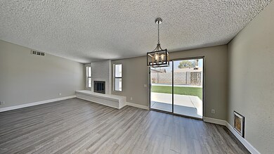 1624 W El Monte Place, Chandler, AZ 85224 - photo 2