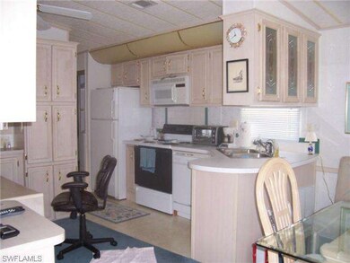 561 Cattleya Refuge unit 561, Naples, FL 34114 - photo 3