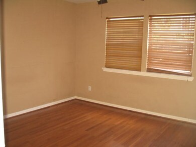 1910 Vermont St unit 1, Houston, TX 77019 - photo 7