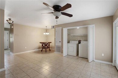 Breakfast nook / Laundry Room