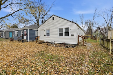 1031 N Centennial St, Indianapolis, IN 46222 - photo 2