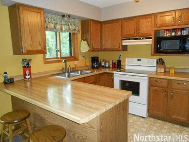 1140 Norton St, Hammond, WI 54015 - photo 3