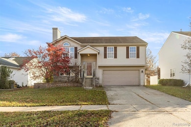 7595 Streamwood Dr, Ypsilanti, MI 48197 - photo 2