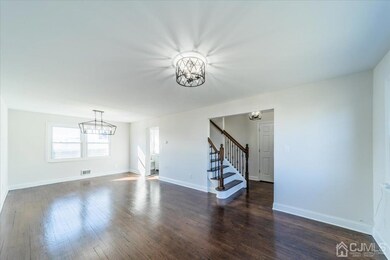 713 Franklin Dr, Perth Amboy, NJ 08861 - photo 7