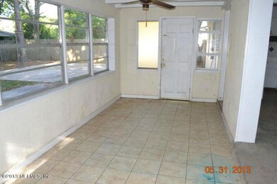 7050 Pamela Dr, Jacksonville, FL 32210 - photo 4