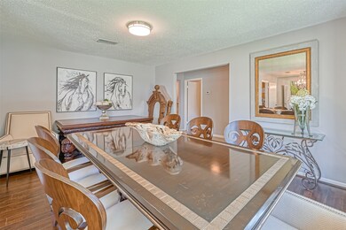 13914 Saint Marys Ln, Houston, TX 77079 - photo 7