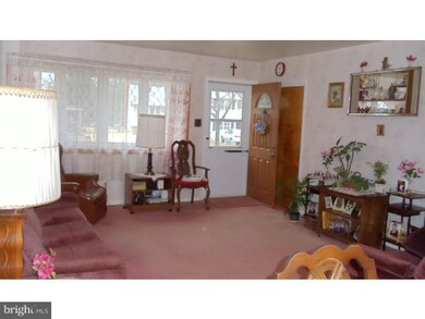 10 Goldy Dr, Gloucester City, NJ 08030 - photo 3