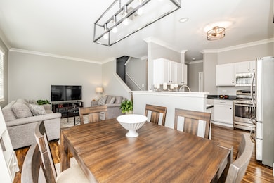 645 W Jonathan Dr unit 3, Round Lake, IL 60073 - photo 7