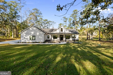 190 Leonards Dr, Thomasville, GA 31792 - photo 2