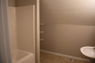 347 Preservation Cir, Johnson City, TN 37601 - photo 6