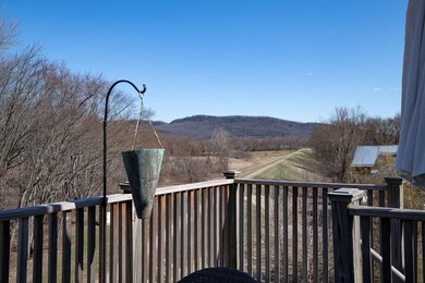 90 Pomeroy Terrace unit 5, Northampton, MA 01060 - photo 3