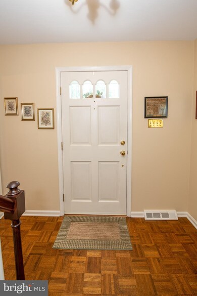 1237 Melody Ln, Southampton, PA 18966 - photo 2