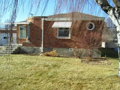 2020 Overland Ave, Burley, ID 83318 - photo 2