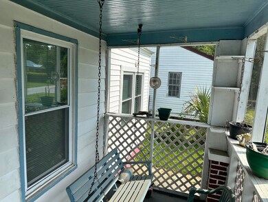 2136 Commander Rd, North Charleston, SC 29405 - photo 4