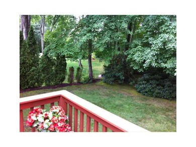 Patio/Deck. Privacy abounds!